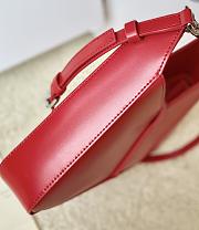 	 Bagsaaa Givenchy Cut Out Bag In Glossy Red Leather With Chain In Bianco - 2