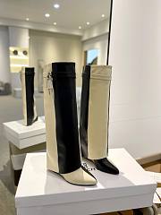 Bagsaaa Givenchy Shark Lock Ankle Long Boots in leather black & white - 5