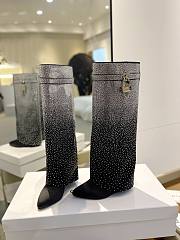 	 Bagsaaa Givenchy Shark Lock Ankle Long Boots in crystal black - 2