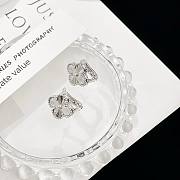 Bagsaaa Van Cleef & Arpels Clover Silver Earrings - 3