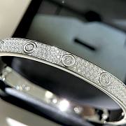 Bagsaaa Cartier Love Bracelet 18K White Gold Diamond-Paved - 4