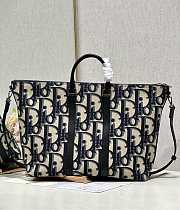 Bagsaaa Dior Tote Bag Beige and Black Maxi Dior Oblique Jacquard - 2