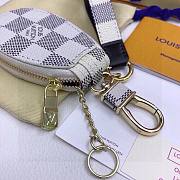 	 Bagsaaa Louis Vuitton Key Holder Daimer Azur - 4