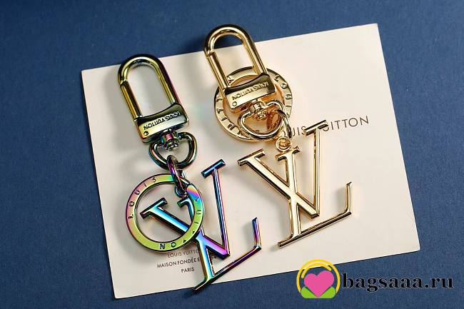 Bagsaaa Louis vuitton LV Circle Keychains and Bag Hanging Accessories - 1