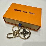 Bagsaaa Louis Vuitton Monogram Puzzle Flower Bag Charm and Key holder - 2