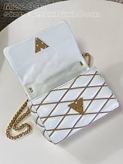 Bagsaaa Louis Vuitton Twist Malletage Pico GO-14 MM bag white/brown - 5
