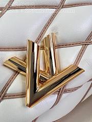 Bagsaaa Louis Vuitton Twist Malletage Pico GO-14 MM bag white/brown - 4