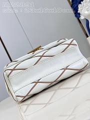 Bagsaaa Louis Vuitton Twist Malletage Pico GO-14 MM bag white/brown - 2