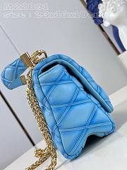 	 Bagsaaa Louis Vuitton Twist Malletage Pico GO-14 MM bag light blue - 6