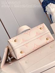Bagsaaa Louis Vuitton Carryall PM bag Bicolor Ivory & Pink - 5