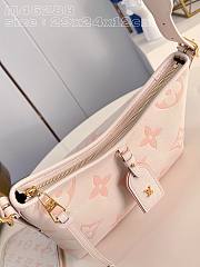 Bagsaaa Louis Vuitton Carryall PM bag Bicolor Ivory & Pink - 4