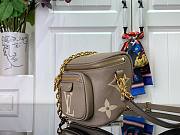 	 Bagsaaa Louis Vuitton Mini Bumbag Taupe - 17x12x9.5cm - 6
