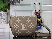 	 Bagsaaa Louis Vuitton Mini Bumbag Taupe - 17x12x9.5cm - 3