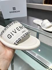 Bagsaaa Givenchy White Slides - 6