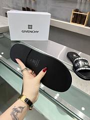 	 Bagsaaa Givenchy Black Slides - 2