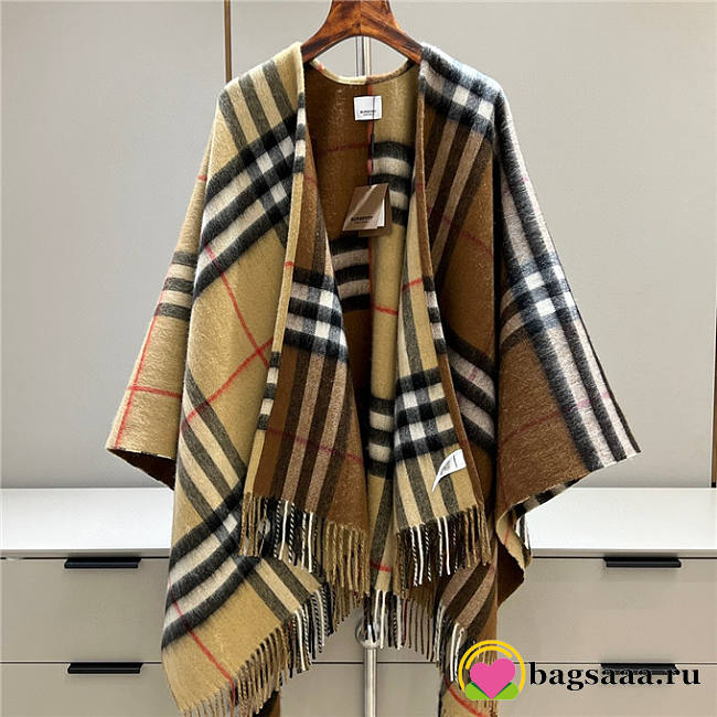 Bagsaaa Burberry Ponchos 137cm x 152cm - 1