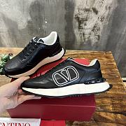 Bagsaaa Valentino Black Sneakers - 5