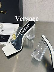 	 Bagsaaa Versace Sandals In White - 6