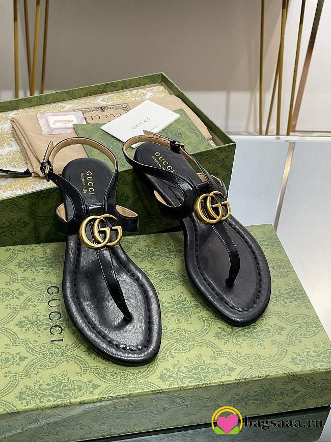 Bagsaaa Gucci Double G leather thong sandals black - 1