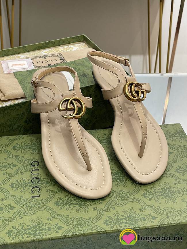 	 Bagsaaa Gucci Double G leather thong sandals beige - 1