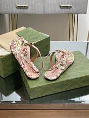 	 Bagsaaa Gucci Double G leather thong sandals flower - 6