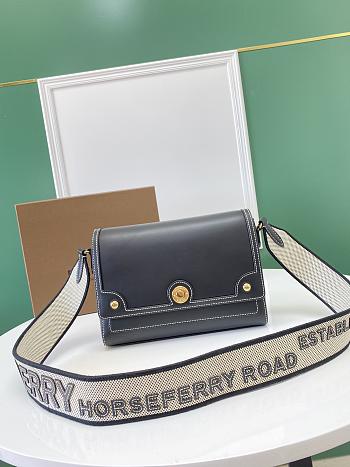 	 Bagsaaa Burberry Note Topstitched Crossbody Bag In Black