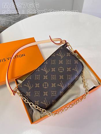Bagsaaa Louis Vuitton Pochette Accessoires Bag - M82766 - 23.5 x 13.5 x 4 cm