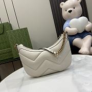 	 Bagsaaa Gucci GG Marmont Small Shoulder Bag White - 17x 26x 4cm - 2