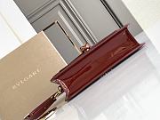 	 Bagsaaa Bvlgari Serpenti Forever East-West small shoulder bag in red Shiny Brushed calf leather - 3