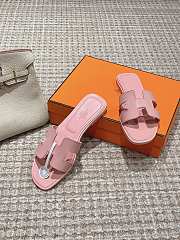 Bagsaaa Hermes Oran Sandals Box calfskin In Pink - 4
