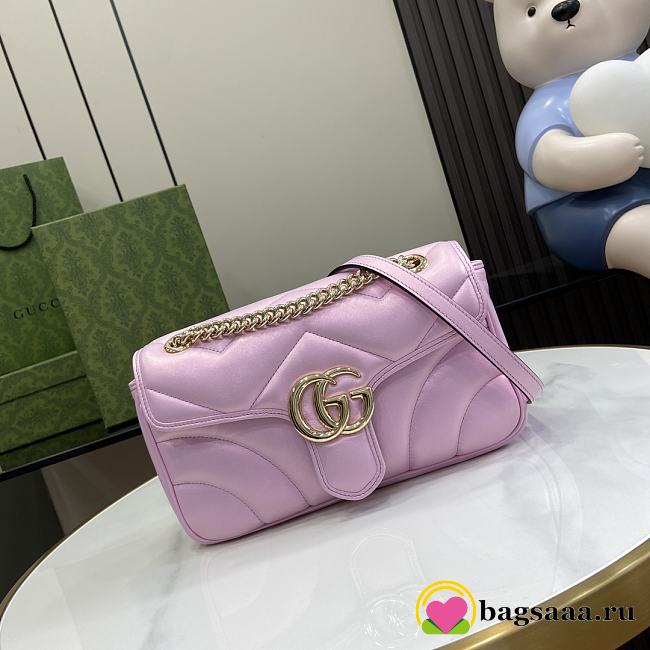 Bagsaaa Gucci GG Marmont Shoulder Bag In Pink Iridescent - 15*26*7cm - 1