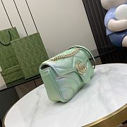 	 Bagsaaa Gucci GG Marmont Shoulder Bag In Green Iridescent - 15*26*7cm - 4