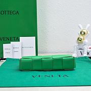 Bagsaaa Bottega Veneta green nappa leather Cassette shoulder bag - 22.5*13.5*4.5cm - 5