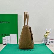 	 Bagsaaa Bottega Veneta Small Flip Flap Brown Tote bag - 23*18.5*15cm - 2