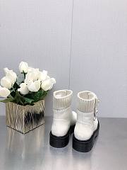 	 Bagsaaa Chanel CC Logo White Chelsea Short Boots - 3