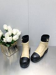 	 Bagsaaa Chanel CC Logo Beige Chelsea Short Boots - 2