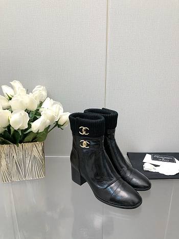 Bagsaaa Chanel CC Logo Black Ankle Short Boots