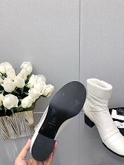 Bagsaaa Chanel CC Logo White Ankle Short Boots - 2