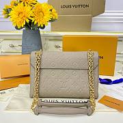 	 Bagsaaa Louis Vuitton Vavin bag PM Monogram Empreinte Taupe - 25 x 17 x 9.5 cm - 4