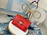 	 Bagsaaa Louis Vuitton Vavin bag PM Monogram Empreinte Red - 25 x 17 x 9.5 cm - 2
