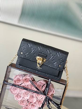 	 Bagsaaa Louis Vuitton Vavin WOC Bag Monogram Empreinte Black 21cm