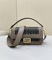 Bagsaaa Fendi Baguette Bag Interlaced Leather - 4