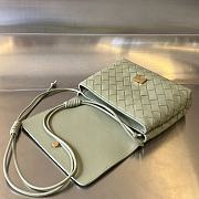 	 Bagsaaa Bottega Veneta Mini Leather Intrecciato Cross-Body Bag Green - 19*15*6cm - 5