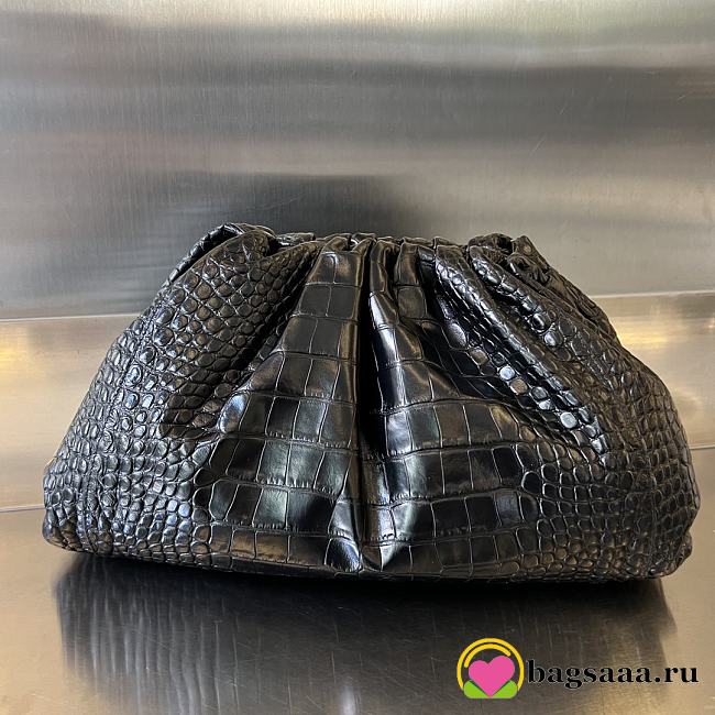 Bagsaaa Bottega Veneta Classic Pouch Black Crocodile Leather - 40*18*18cm - 1