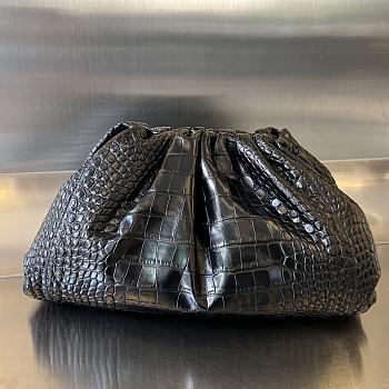 Bagsaaa Bottega Veneta Classic Pouch Black Crocodile Leather - 40*18*18cm