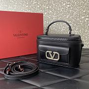 Bagsaaa Valentino Mini Locò Calfskin With Crystal Logo Black Color - 4