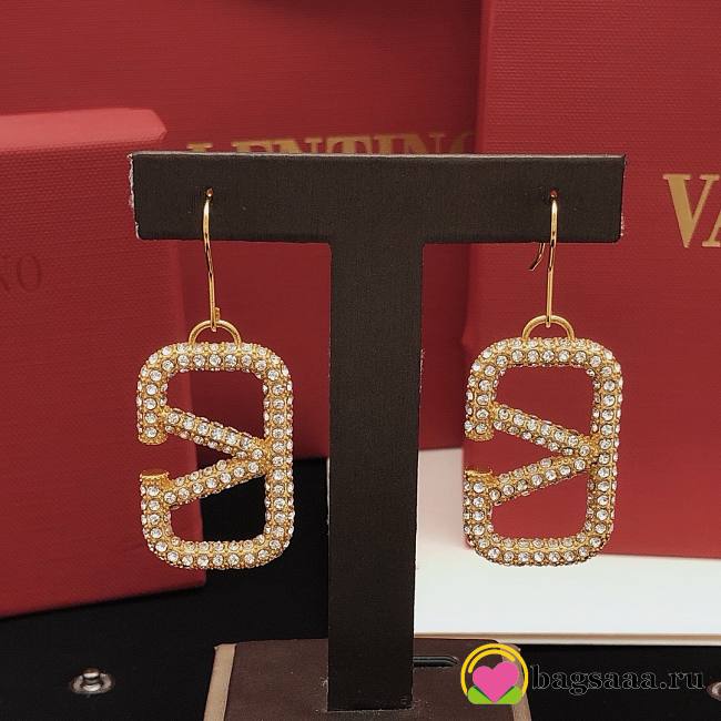 Bagsaaa Valentino Garavani Gold VLogo Crystal Pendant Earrings - 1