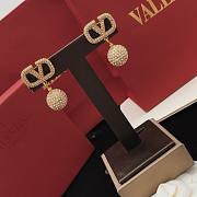 Bagsaaa Valentino Garavani Embellished VLOGO Pendant Earrings - 6