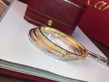 Bagsaaa Cartier Love Bracelet 18K Diamond-Paved Small
