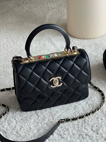 	 Bagsaaa Chanel Trendy CC 20cm In Black